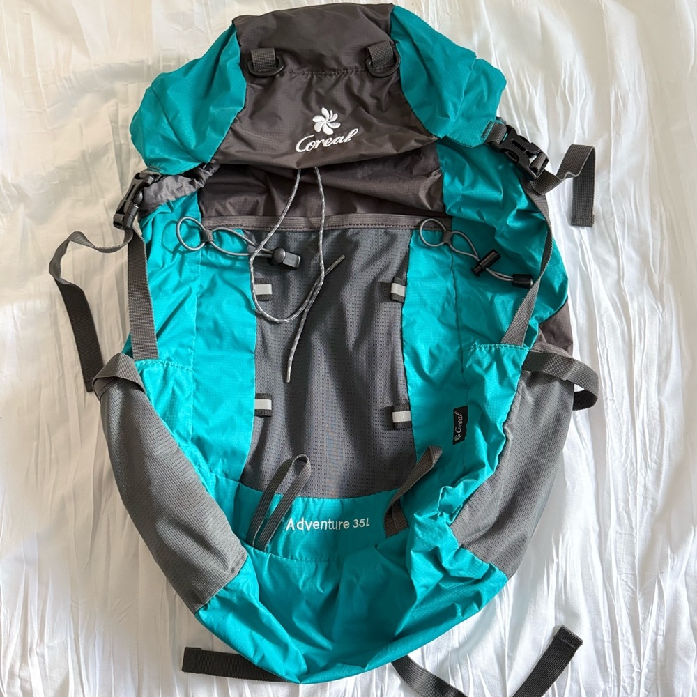 Coreal Hiking Backpack